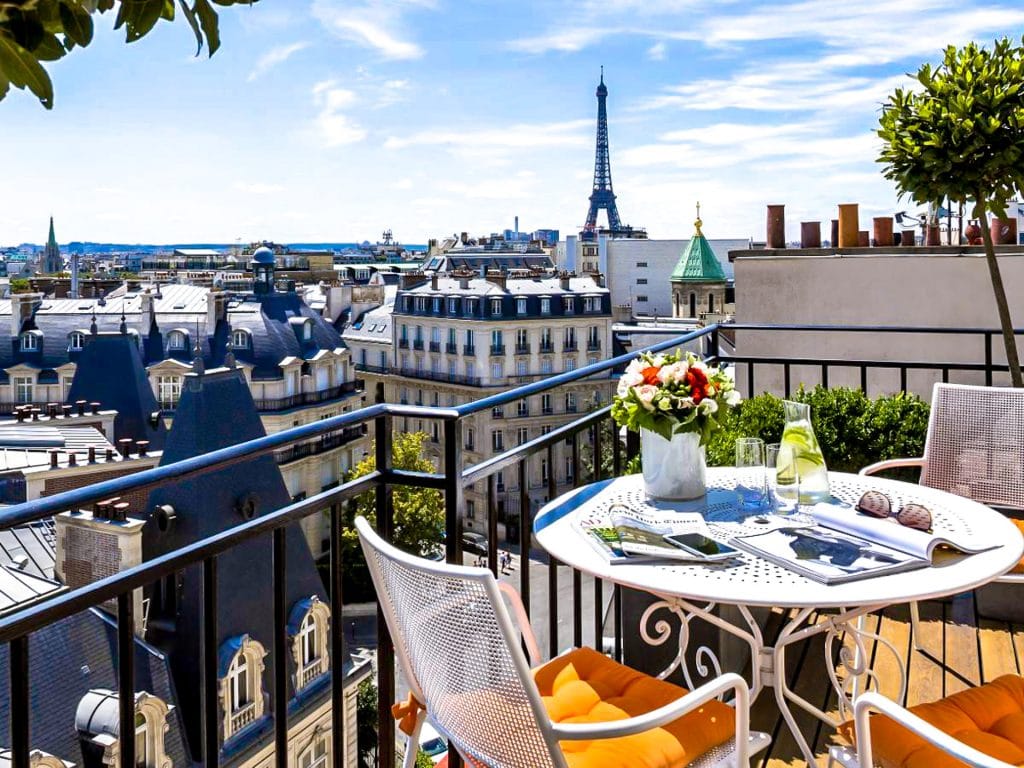 Hotels with a View of the Eiffel Tower: France Travel Guide
