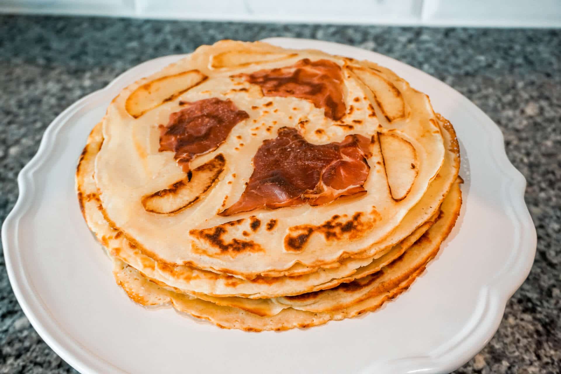 The Unique Characteristics of a Dutch Pancake - FoodCrumbles
